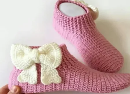 آموزش قلاب‌بافی جوراب: هنر و تکنیک‌های ساده