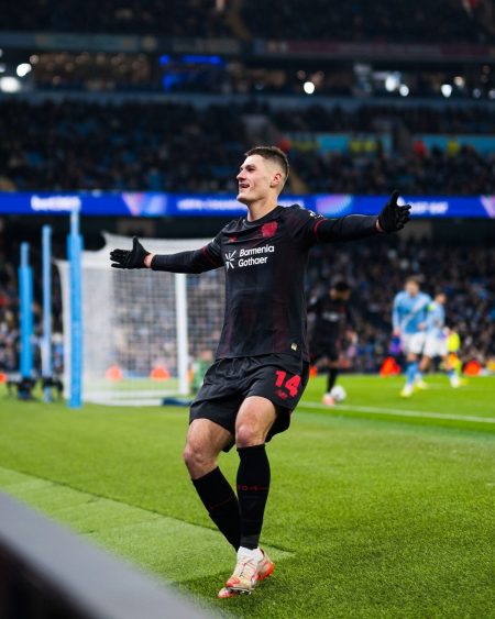 "نبرد ستاره‌ها: منچستر سیتی و لورکوزن در برابر هم - کدام یک فاتح میدان خواهد بود؟" 2 به روز چی | رتبه 1 مطالب جالب و خواندی