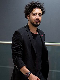 "مهدی صدیقیان: نابغه‌ای که دنیای هنر را متحول می‌کند!" 1 به روز چی | رتبه 1 مطالب جالب و خواندی