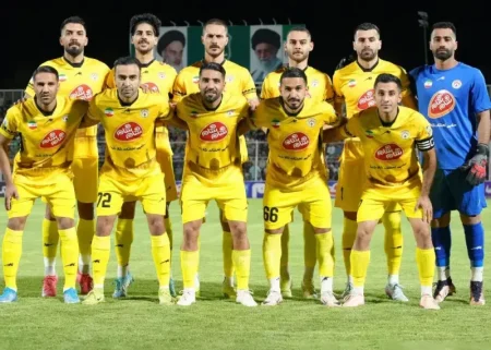 "نبرد داغ آلومینیوم اراک و فجر سپاسی: کدام تیم در راه قهرمانی برتری می یابد؟" 4 به روز چی | رتبه 1 مطالب جالب و خواندی