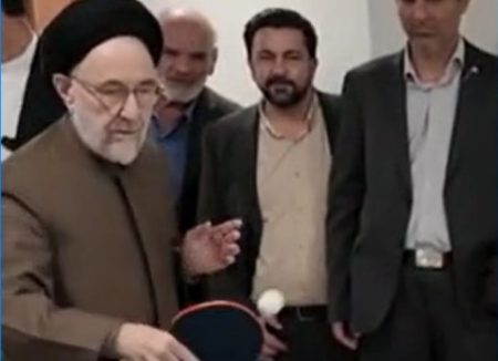 "محمد خاتمی و مسیر موفقیت در دنیای پینگ پنگ: از علاقه شخصی تا تأثیرگذاری اجتماعی" 1 به روز چی | رتبه 1 مطالب جالب و خواندی